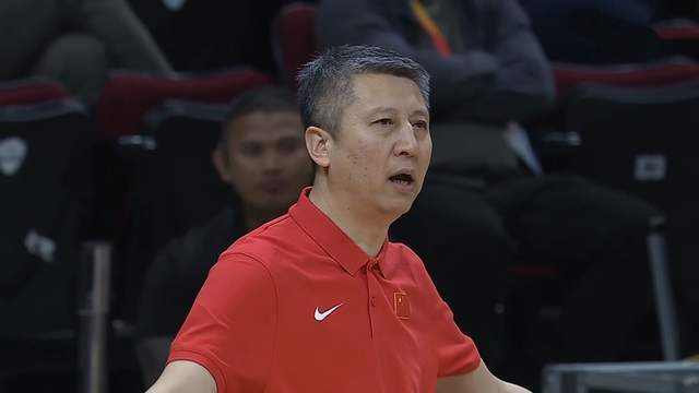 开云体育官网-连续2场逆转,中国男篮两连胜,李弘权9+11成奇兵 高诗岩防守拉满